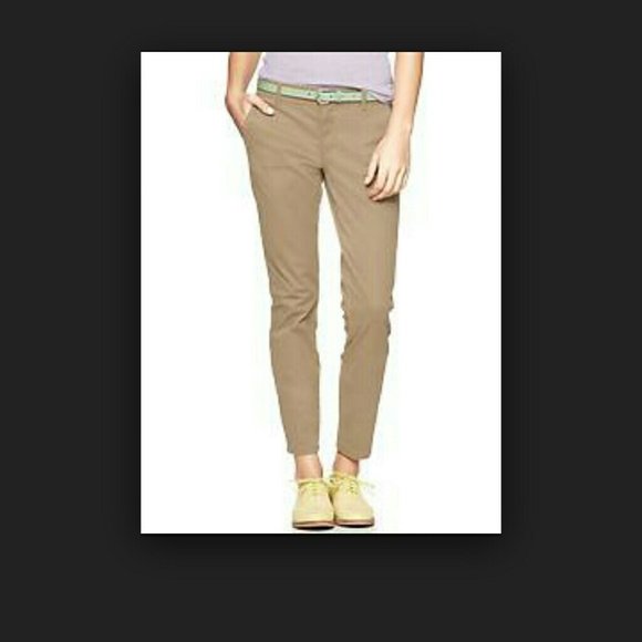 Gap slim cropped khaki pants