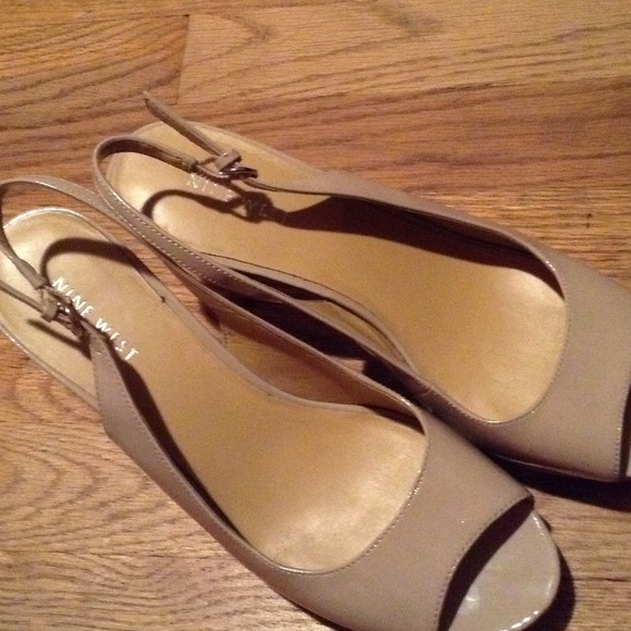 Nine West heels - Picture 2 of 2