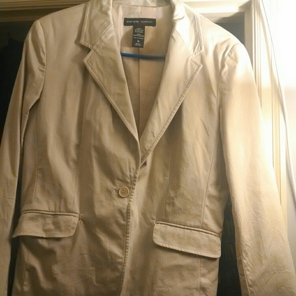 GOING TO CONSIGNMENT York &  Co. Tan Blazer