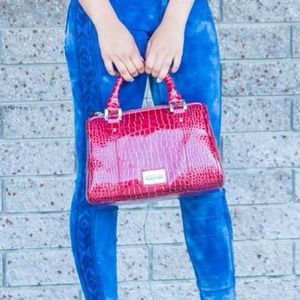 Kenneth Cole Bags - Kenneth Cole Handbag Kenneth Cole Bags - Kenneth Cole Handbag