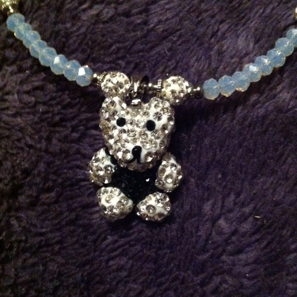 Austrian crystal teddy bear necklace - Picture 2 of 4