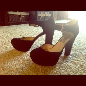 Michael Kors Black Platform Suede Heels