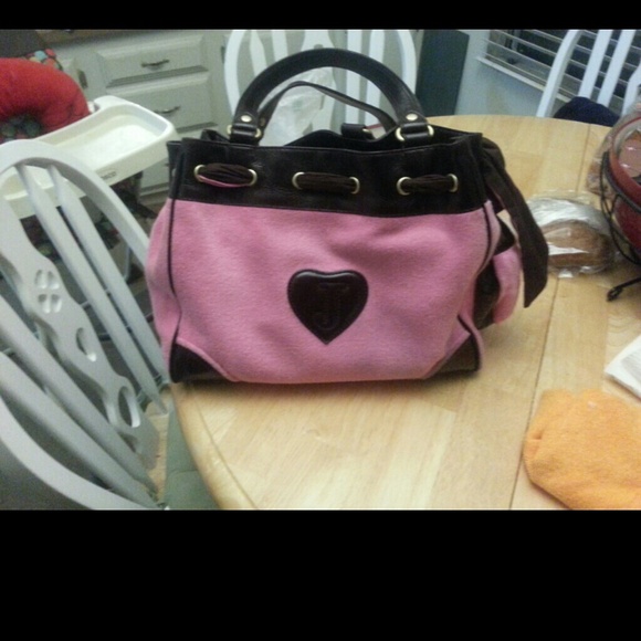 juicy couture purse - Picture 4 of 4