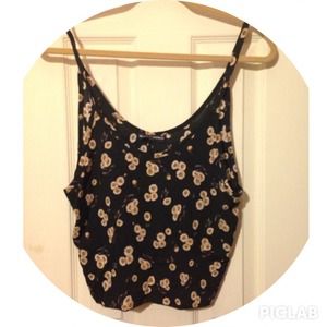 Brandy Melville Jacqueline floral tank