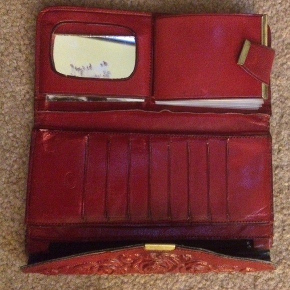 🌸 Aztec Rose Wallet - Picture 2 of 4