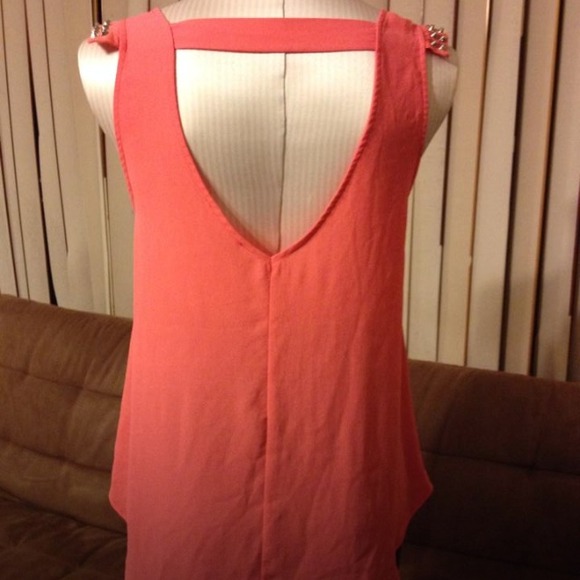 Studded coral top with cut out back - Picture 3 of 4