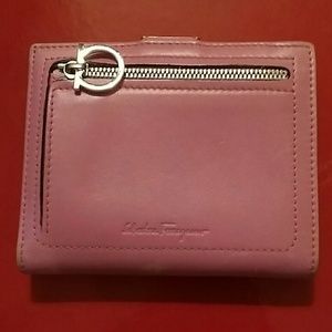 Authentic Salvatore Ferragamo Wallet 💯