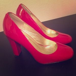 RED Steve Madden Pumps - Sz 8