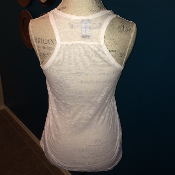 Tank - Picture 3 of 3