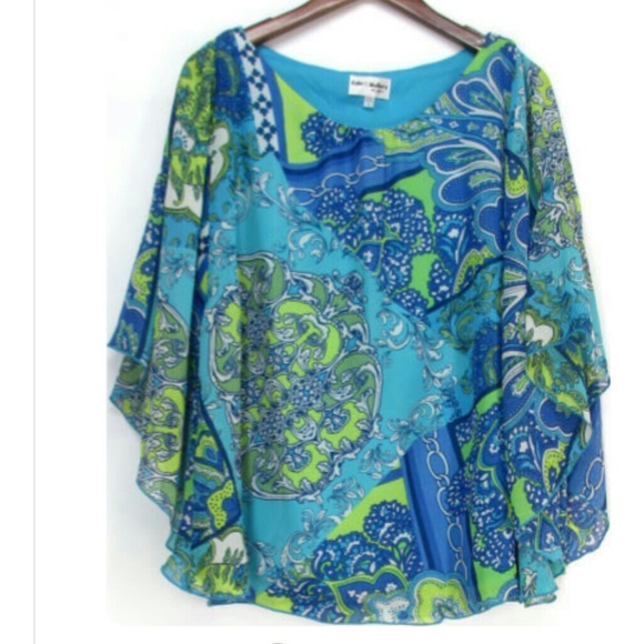✨HP✨ 🚫FASHION RISKS🚫Kate & Mallory L Poncho