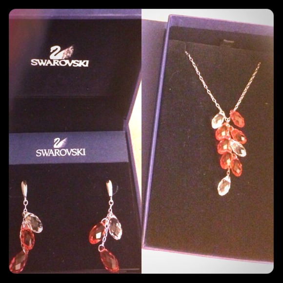 Swarovski Earring and Necklace Set
