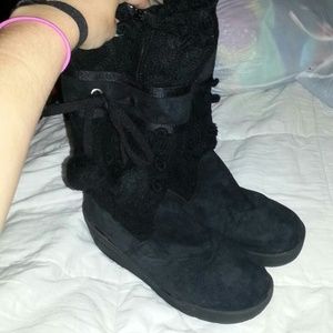 Black Winter Boots