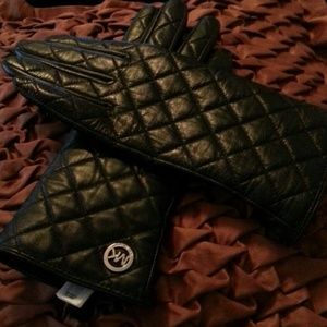 Michael Kors gloves