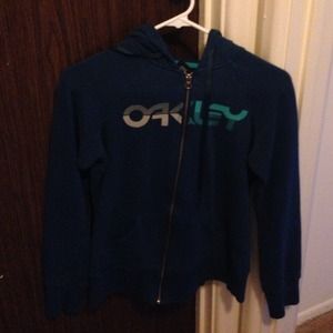 Oakley hoodie
