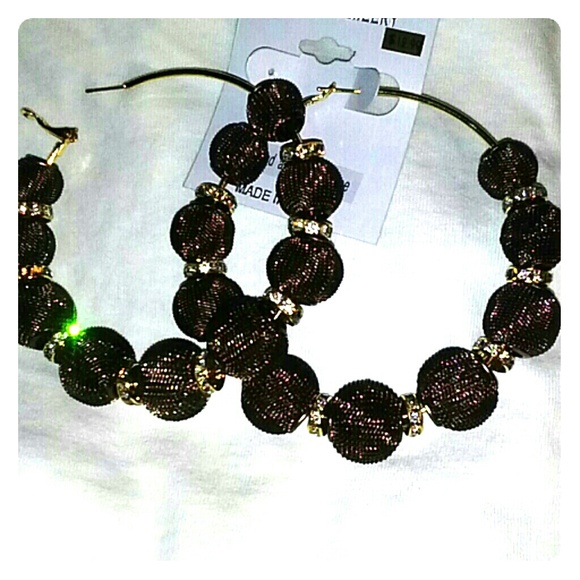 SOLD!!! Gold Toned Ben 9 puff hoops