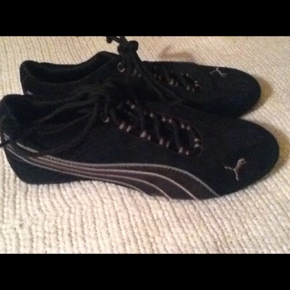 PUMA Shoes - PUMA SNEAKER