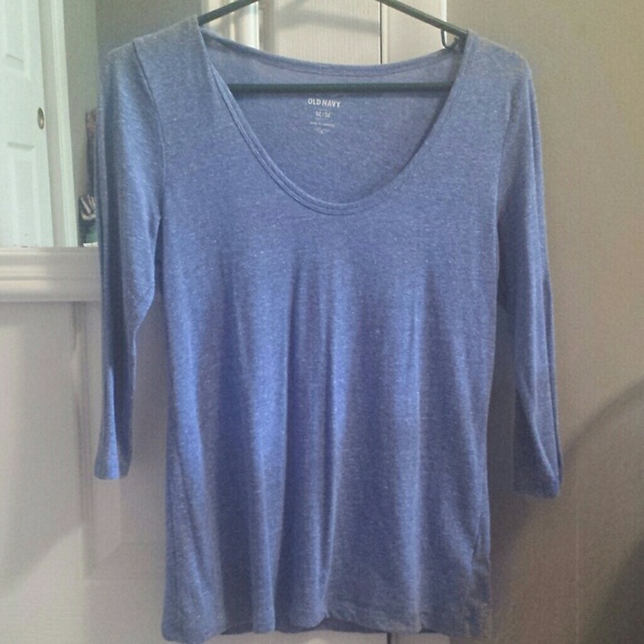 Light blue, quarter sleeve shirt. - Picture 1 of 1