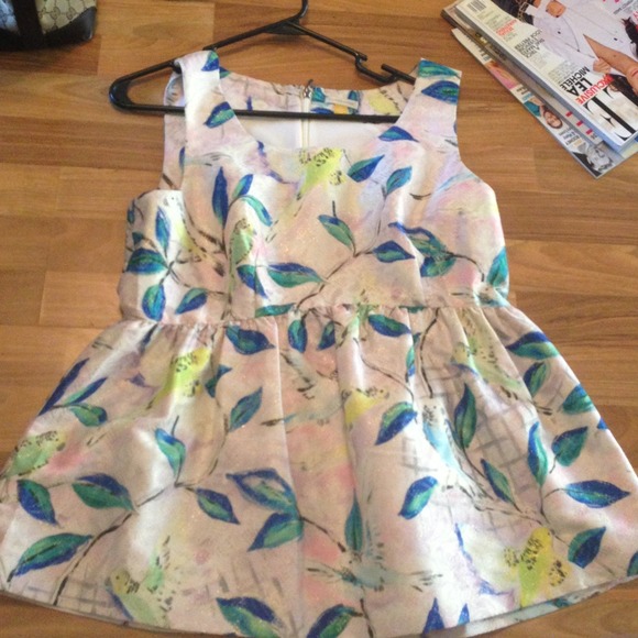 Leifsdottir Metallic floral peplum top