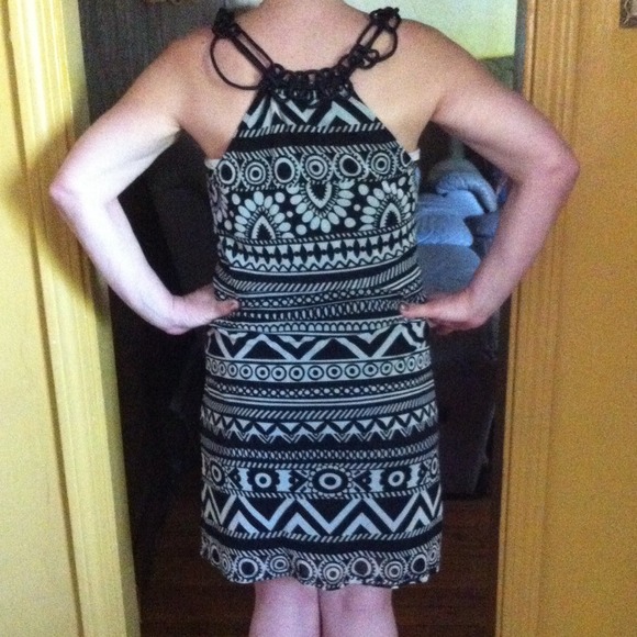 TRIBAL PRINT DRESS - Picture 2 of 2