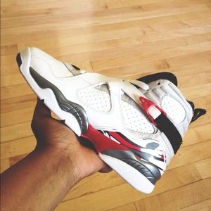 Air Jordan 8