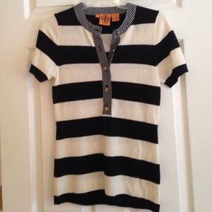 Just reduced! Tory Burch knitted top size small