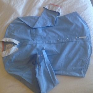 ☀️Never worn H&M light blue button up dress shirt