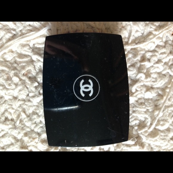 Chanel eye shadow
