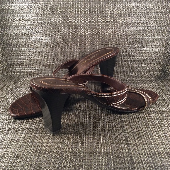Massini Brown Crocodile Heels - Picture 2 of 4