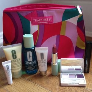 🚫Sold🚫Clinique Makeup Set