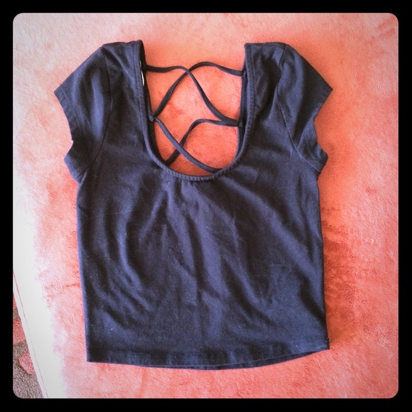 Cute black crop top