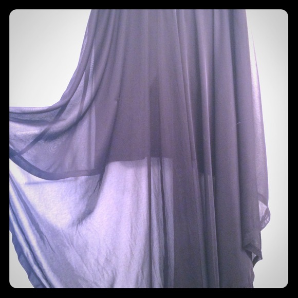 Black Hi-Low Chiffon Skirt - Picture 1 of 3