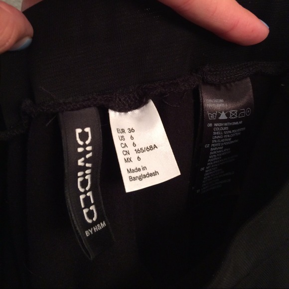 Black Hi-Low Chiffon Skirt - Picture 2 of 3