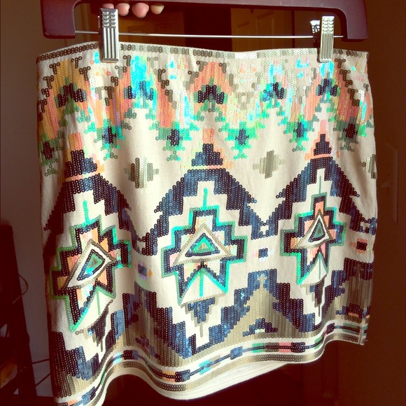 Aztec Sequined Express Skirt: 20% OFF!!!