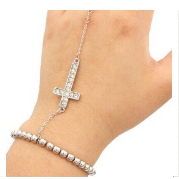 Jewelry - Cross chain Ring Bracelet
