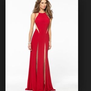 Caché REDUCED TO SELL