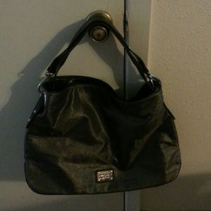 A Kenneth Cole purse