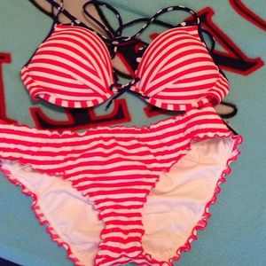VS push up bikini