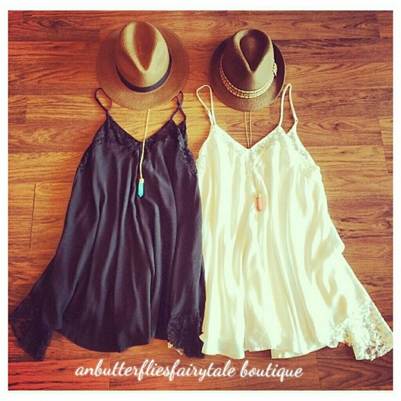 Beautiful summer lace dresses Gwen sale