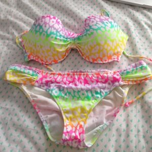 Victoria's Secret bikini