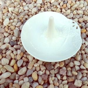 Ceramic ring holder dish 💍💎