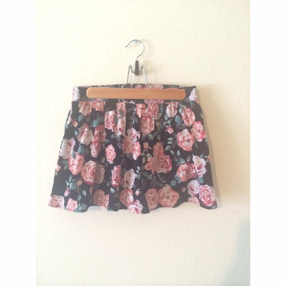 Rosey Skirt