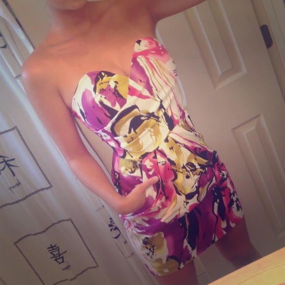 Strapless boutique dress