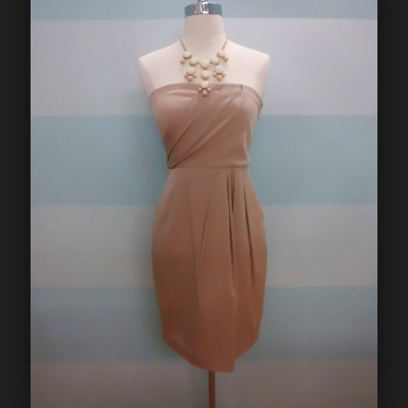 Theory Dresses & Skirts - Theory blush/nude strapless dress