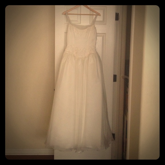Wedding Dress by Sweetheart Gowns