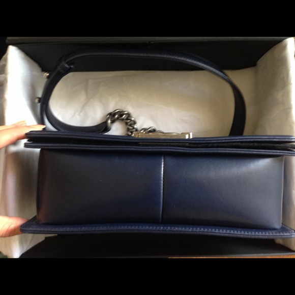 Chanel Le Boy bag Medium - Picture 3 of 4