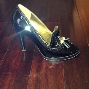 Sam Edelman black pumps