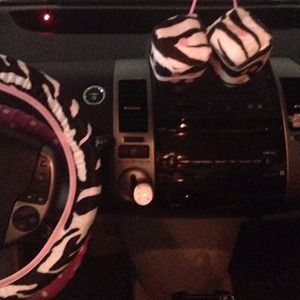 Zebra print steering wheel cover & dice NWOT
