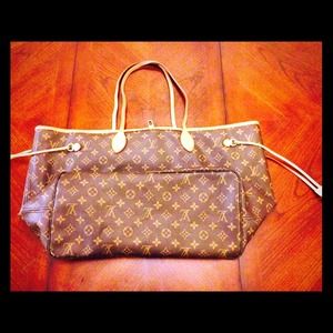 Louis Vuitton Large Never-full Bag
