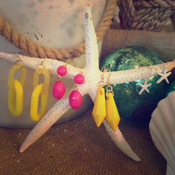Earrings! $5/pair! Bundle to save on shipping!