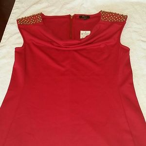 Red and gold top